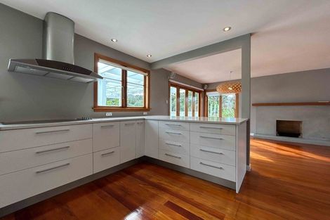 Photo of property in 1/15 Killarney Avenue, Torbay, Auckland, 0630