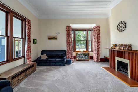 Photo of property in 82 Victoria Avenue, Dannevirke, 4930