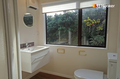 Photo of property in 9 Moerangi Street, Broad Bay, Dunedin, 9014