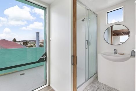 Photo of property in 175 Grant Road, Thorndon, Wellington, 6011