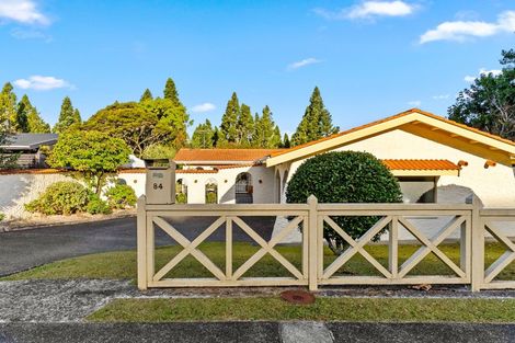 Photo of property in 84 Chelsea View Drive, Chatswood, Auckland, 0626