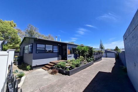 Photo of property in 1/27 Rosier Road, Glen Eden, Auckland, 0602