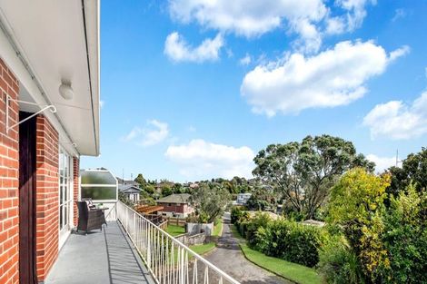 Photo of property in 1/7 Castleton Drive, Howick, Auckland, 2014