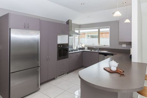 Photo of property in 152 Ilam Road, Ilam, Christchurch, 8041