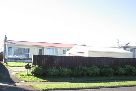 Photo of property in 42 Addington Avenue, Manurewa, Auckland, 2102