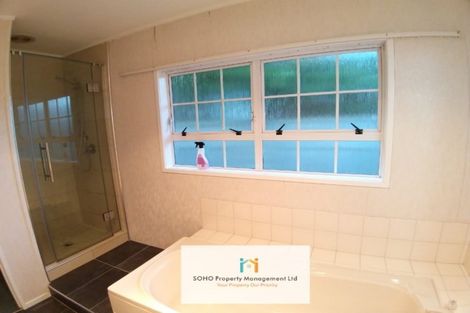 Photo of property in 40 Priestley Drive, Bucklands Beach, Auckland, 2014