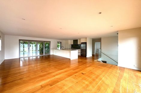 Photo of property in 479 Te Atatu Road, Te Atatu Peninsula, Auckland, 0610