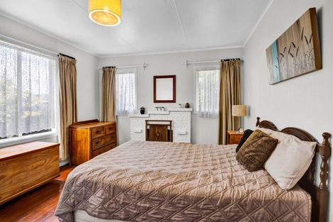 Photo of property in 14 List Street, Welbourn, New Plymouth, 4310