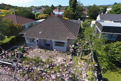 Photo of property in 14 Exeter Street, Brooklands, New Plymouth, 4310