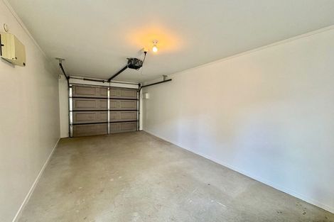 Photo of property in 6 Virginia Street, Henderson, Auckland, 0612