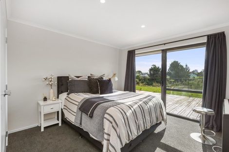 Photo of property in 8c East Ridge Grove, Newstead, Hamilton, 3286