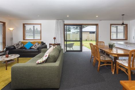 Photo of property in 8 Wykes Place, Amberley, 7410