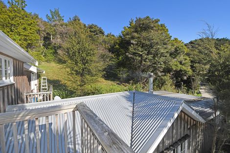 Photo of property in 92 Frost Road, Leigh, Warkworth, 0985