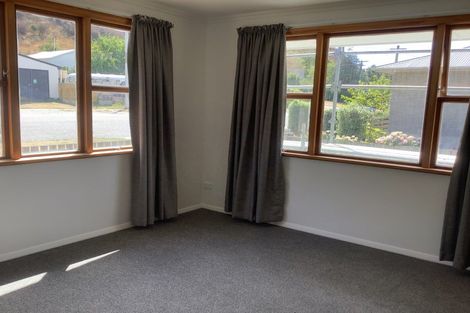 Photo of property in 6 Smith Street, Roxburgh, 9500