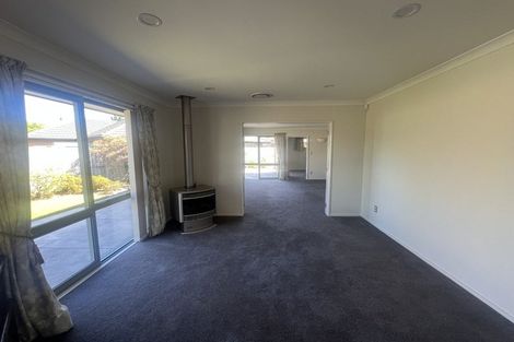 Photo of property in 3 Dunmurry Place, Casebrook, Christchurch, 8051