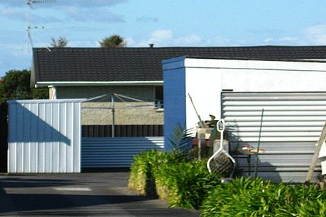 Photo of property in 19b Mayfair Place, Westown, New Plymouth, 4310