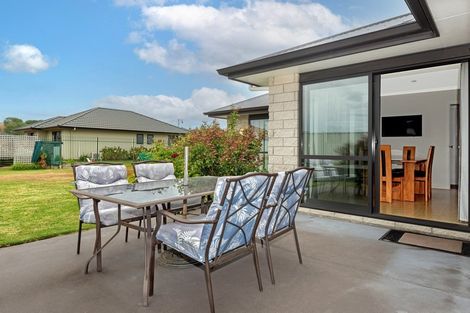 Photo of property in 21 Fisher Place, Lytton West, Gisborne, 4010