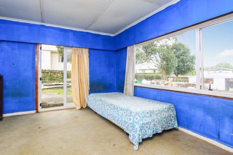 Photo of property in 50 Kelman Road, Kelston, Auckland, 0602