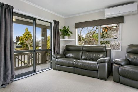 Photo of property in 26 Epping Place, Richmond Heights, Taupo, 3330