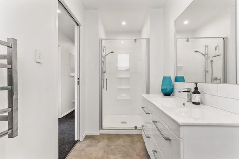 Photo of property in 100b Kiwi Road, Whangamata, 3620