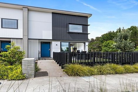 Photo of property in 1 Pukewhero Rise, Westgate, Auckland, 0614