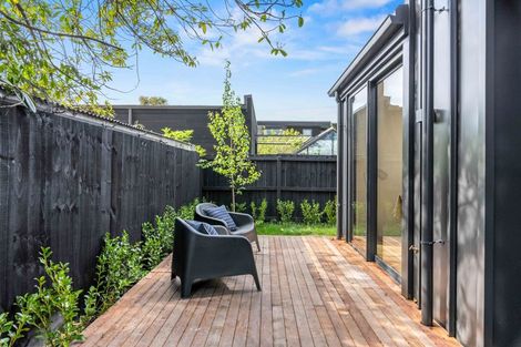 Photo of property in 2/60 Innes Road, St Albans, Christchurch, 8052