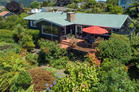 Photo of property in 180 Kawaha Point Road, Kawaha Point, Rotorua, 3010