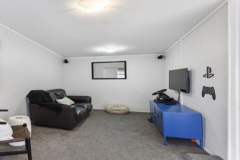 Photo of property in 9 Culver Terrace, Howick, Auckland, 2014