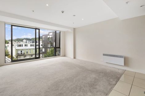 Photo of property in Nouvo Apartments, 4e/21 Rugby Street, Mount Cook, Wellington, 6021