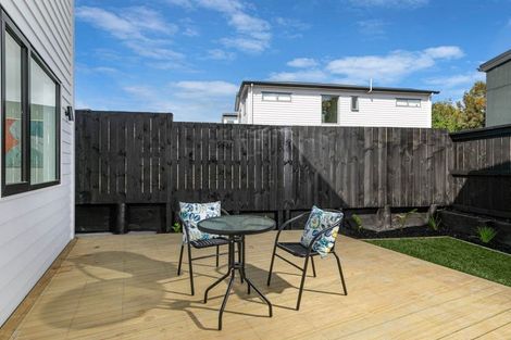 Photo of property in 3 Riroriro Road, Hobsonville, Auckland, 0616