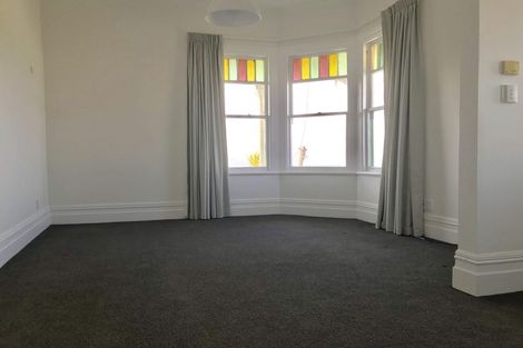 Photo of property in 21 Dorking Road, Brooklyn, Wellington, 6021