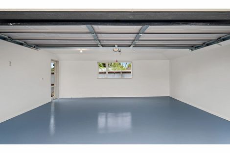 Photo of property in 402a Yaldhurst Road, Russley, Christchurch, 8042