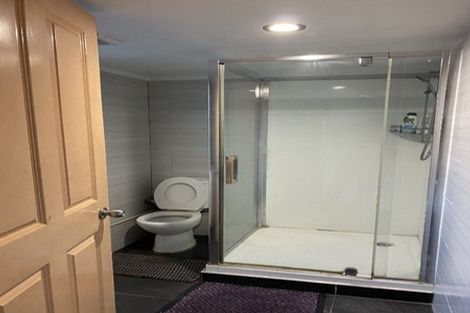 Photo of property in 81 Hepburn Road, Glendene, Auckland, 0602