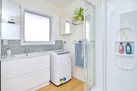 Photo of property in 4/9 Division Street, Riccarton, Christchurch, 8041