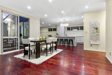 Photo of property in 9 Carex Way, Long Bay, Auckland, 0630
