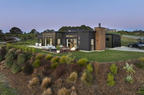 Photo of property in 372 Pomona Road, Tasman, Upper Moutere, 7173