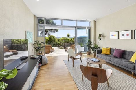 Photo of property in 17 Boardwalk Lane, Seatoun, Wellington, 6022