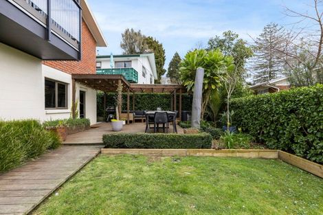 Photo of property in 4 Dorothy Place, Hillcrest, Hamilton, 3216