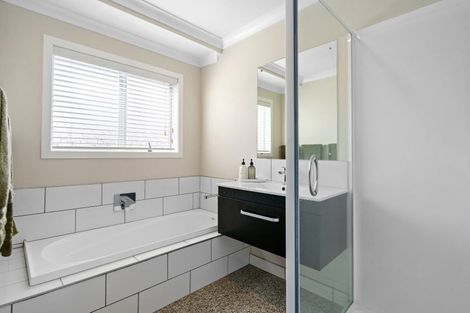 Photo of property in 4 Shelley Street, Leamington, Cambridge, 3432