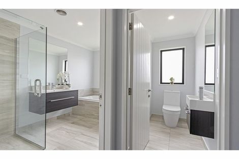 Photo of property in 77 Tiritiri Moana Drive, Pegasus, 7612