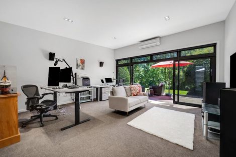 Photo of property in 66 Brownhill Road, Whitford, Manurewa, 2576