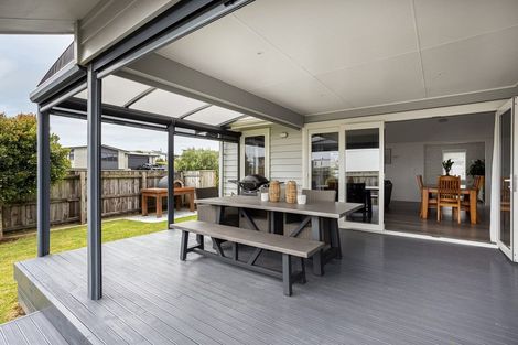 Photo of property in 20 Anchorage Grove, Coastlands, Whakatane, 3120