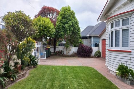 Photo of property in 974 High Street, Avalon, Lower Hutt, 5011