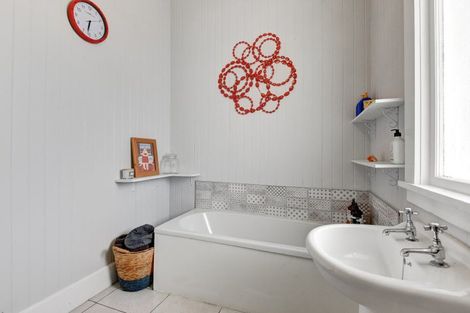 Photo of property in 315 Rangitatau West Road, Pakaraka, Whanganui, 4587