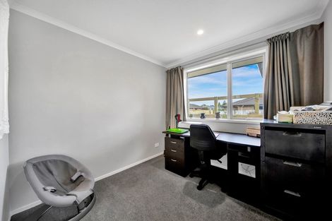 Photo of property in 9e Estate Grove, Inglewood, 4330