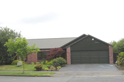 Photo of property in 15 Broadhaven Avenue, Parklands, Christchurch, 8083