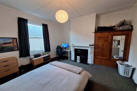 Photo of property in 16 Clifford Street, Dalmore, Dunedin, 9010