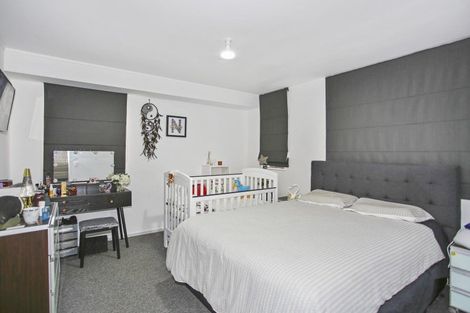 Photo of property in Oakwood Manor, 608c Massey Road, Mangere, Auckland, 2022