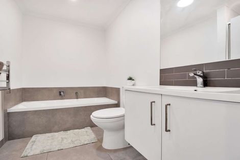 Photo of property in 23 Hemopo Street, Pukekohe, 2120