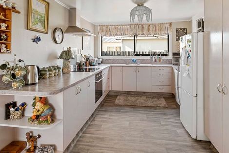 Photo of property in 58 Blake Street, Blaketown, Greymouth, 7805